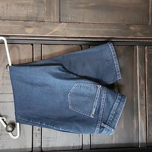 Jennifer Lopez Capri Jeans